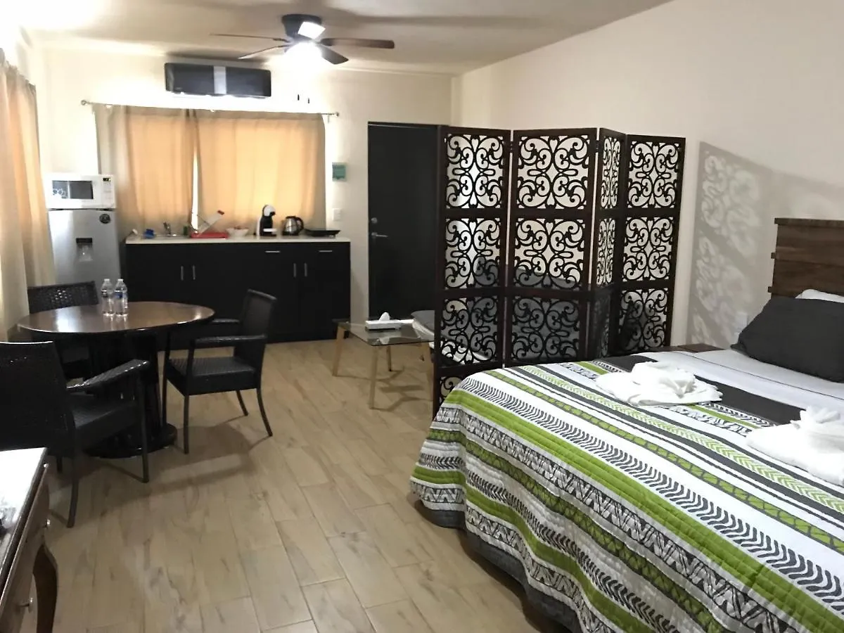 Apartamento Suites Fenicia Playa del Carmen México